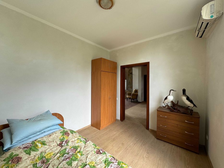 Приватний будинок