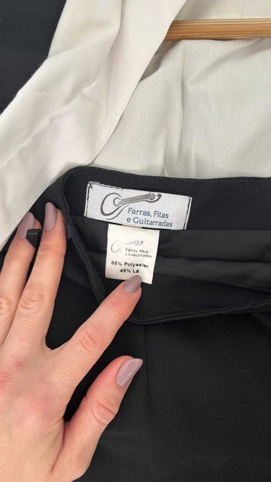 Traje Académico Feminino - Universidade de Aveiro