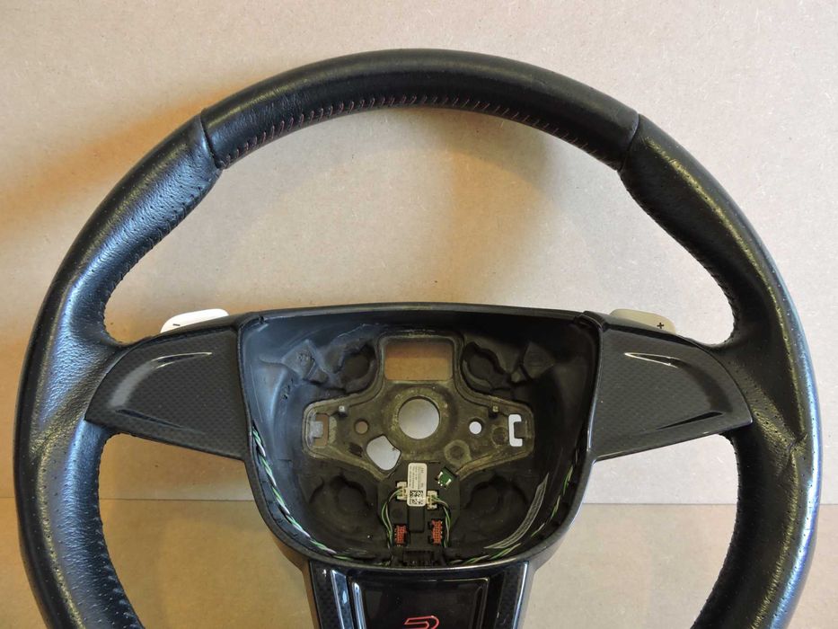 Volante SEAT Ibiza 6J Boca Negra