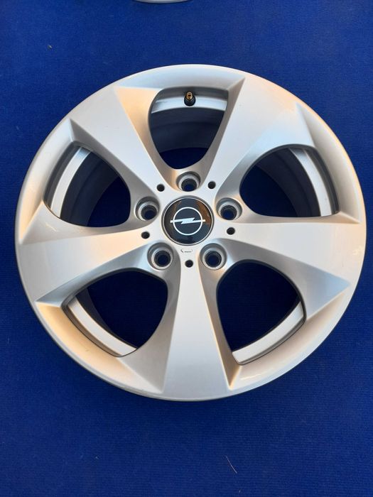 Jantes aluminio 16 5x120 VW Amarok Transporter Renault Trafic O Vivaro