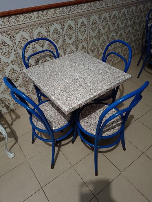 5 Conjuntos mesa +4 cadeiras