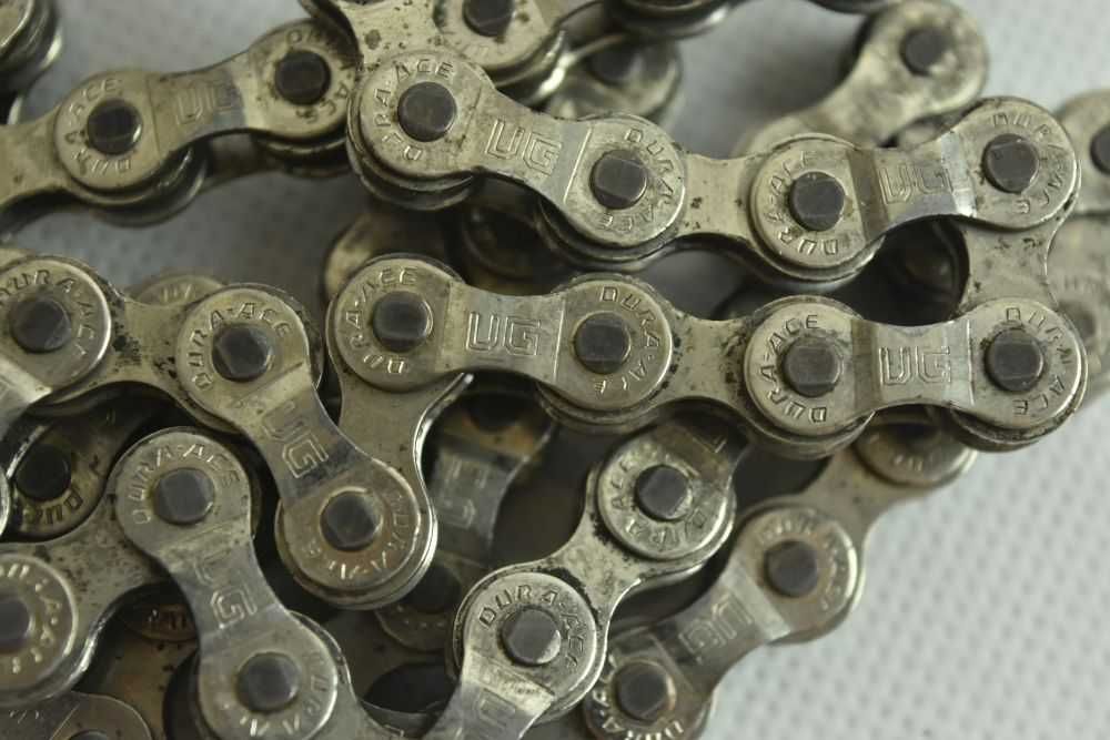 retro łańcuch SHIMANO DURA ACE UG rozciągnięcie 0,3 ! 108og. RARYTAS !