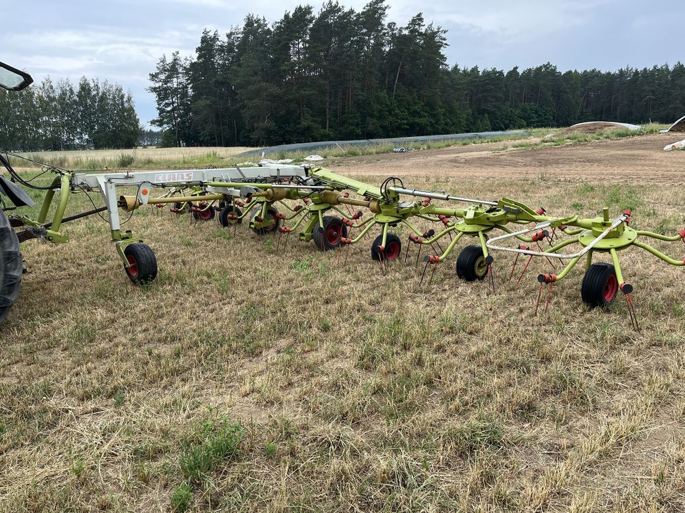 Przetrząsark claas volto 1050t