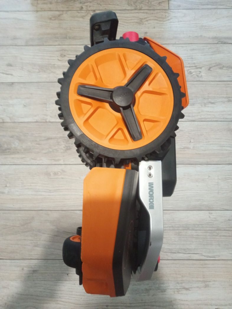 Robot koszący WORX Landroid Vision WR208E.1 robot koszący 800 m²