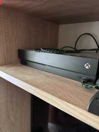 Xbox one x 1tb zestaw z grami