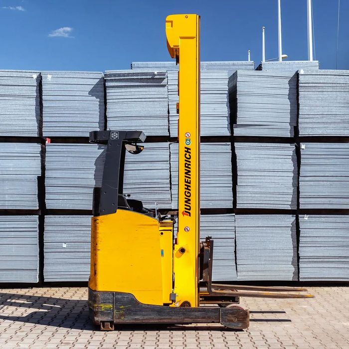 Jungheinrich ETV 216  Wózek elektryczny widłowy boczny Jungheinrich ETV 216 okazja!