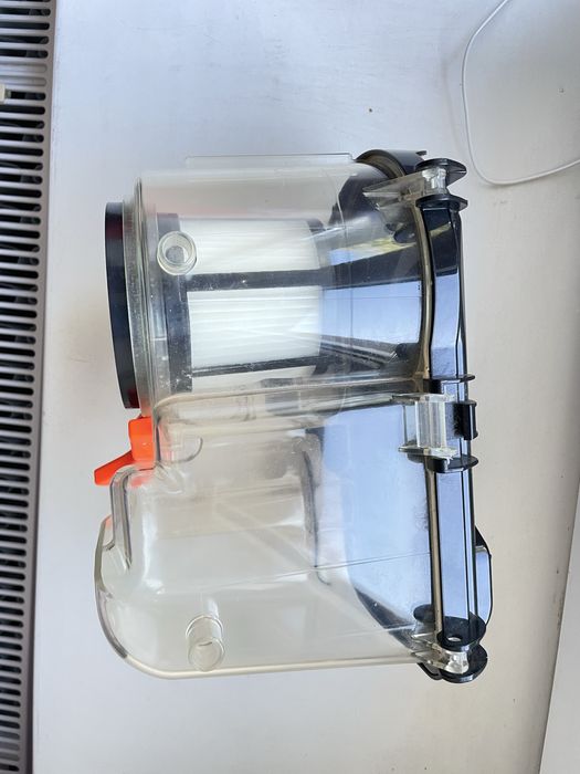 Контейнер для пылесоса зельмер