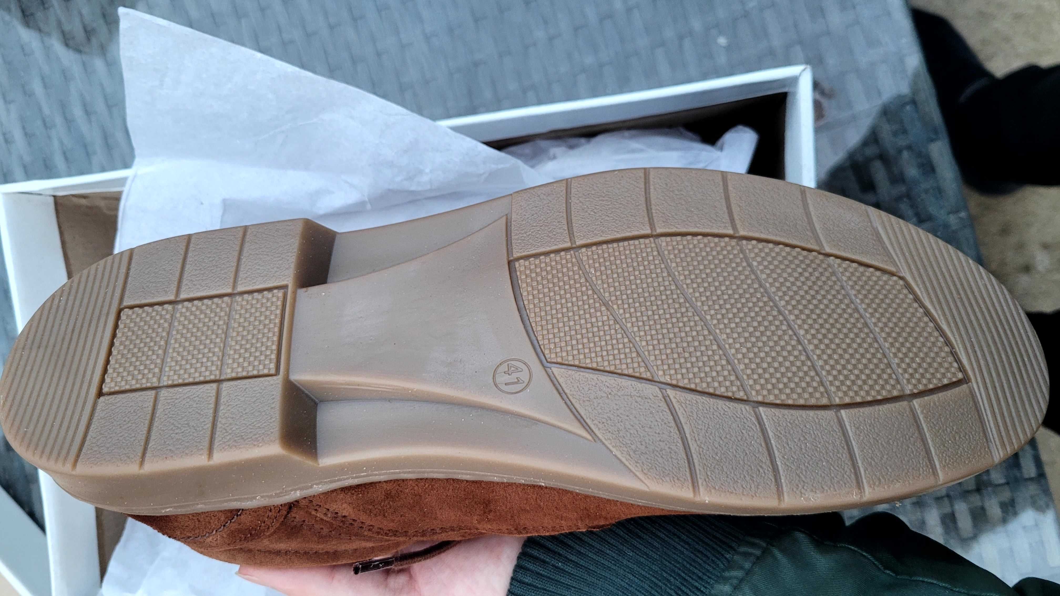 Sapatos homem - tamanho 41