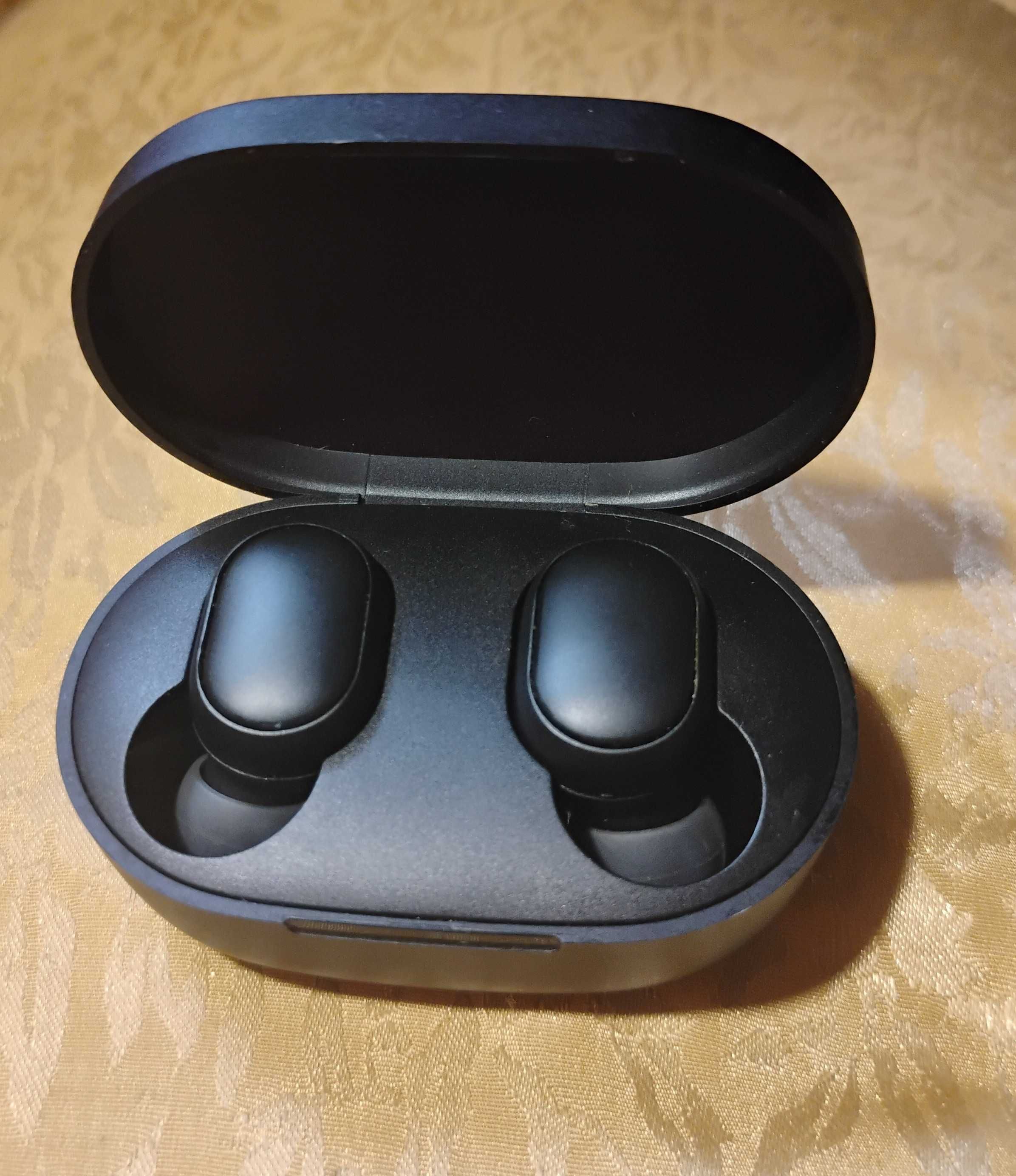 100% sprawne słuchawki Xiaomi Earbuds Basic 2