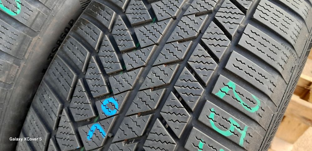 Opony Zimowe 255÷55÷19÷.CONTINENTAL.250 zł.Adres-ZALESIANY 33 A.