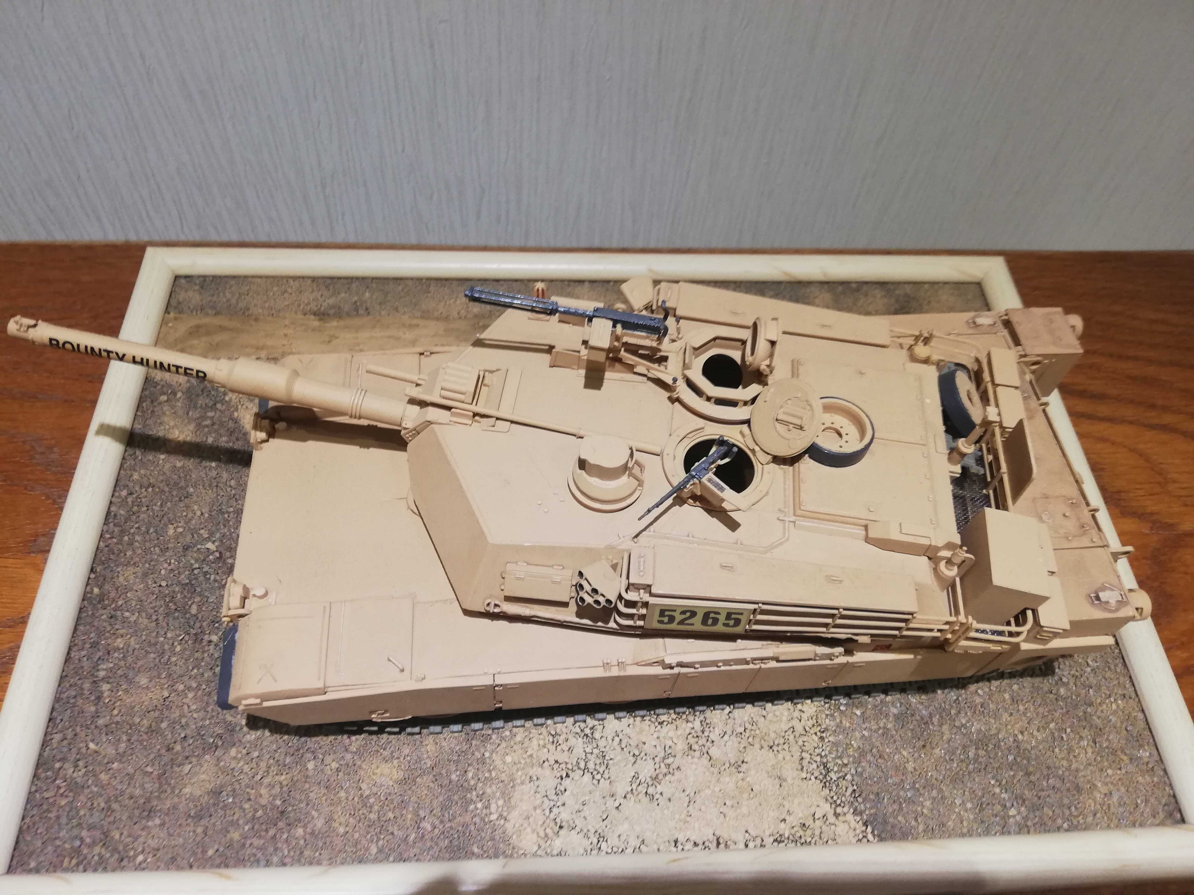 Модель танка Abrams M1A2 масштаб 1:35