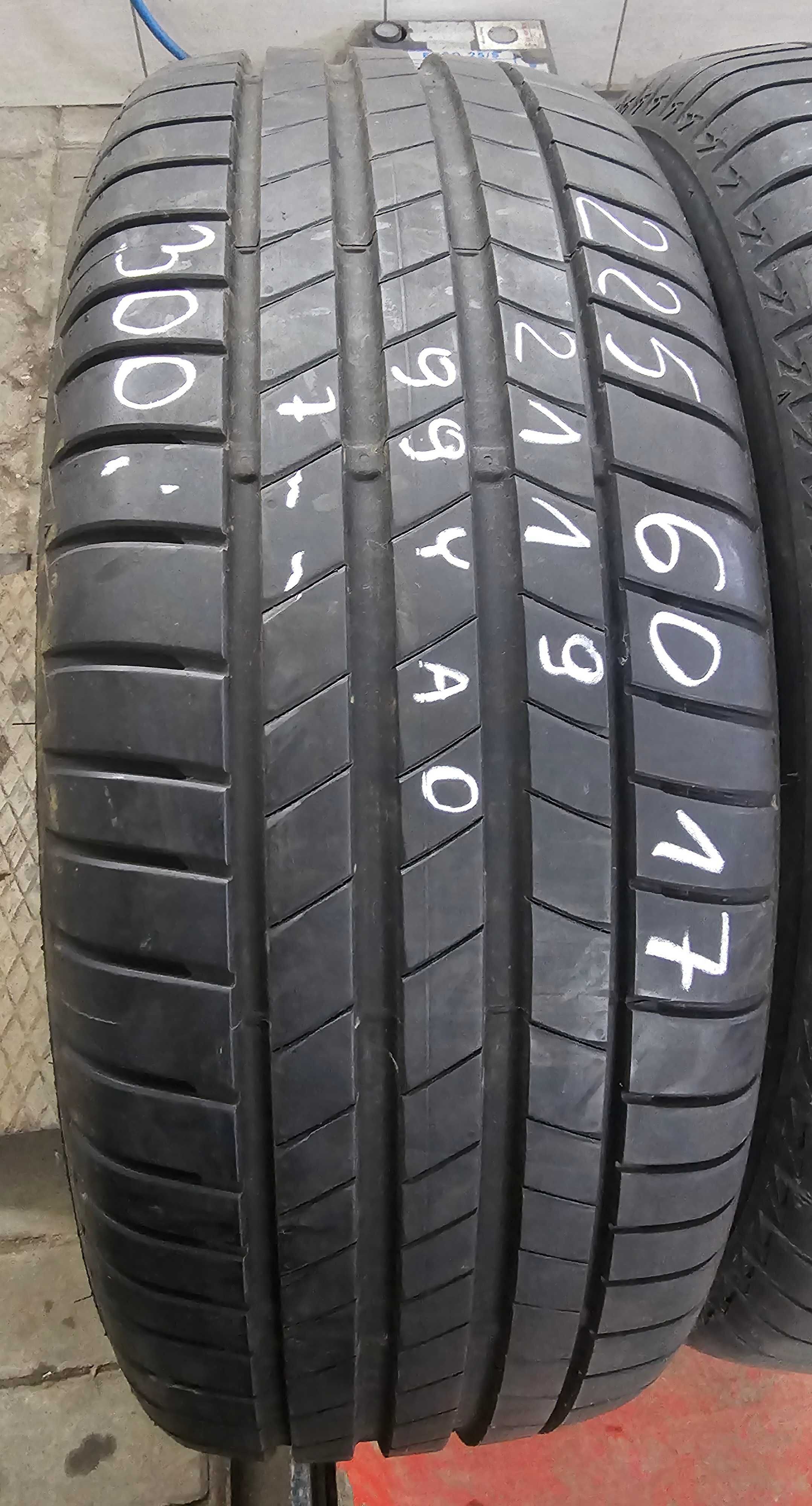 225/60R17 Bridgestone Turanza T005 Lato