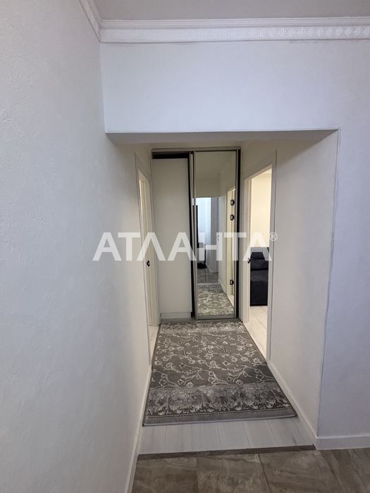 Черемушки. Продам 2 ком.квартиру с ремонтом.Средний этаж/Филатова