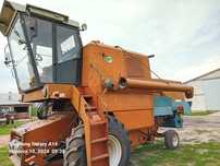 Kombajn Bizon Z056