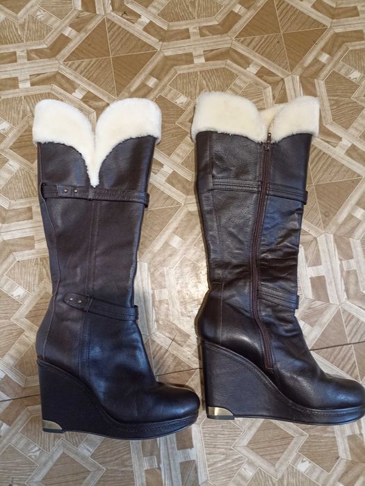 Чоботи жіночі 38-39р.