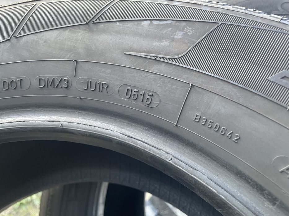 Зимові шини Dunlop 225/60 R16