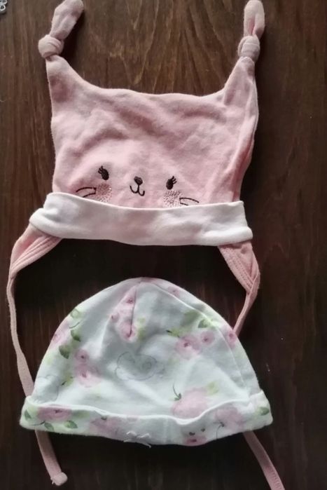 Zestaw 2 czapek niemowlęcych, bawełnianych dla dziewczynki