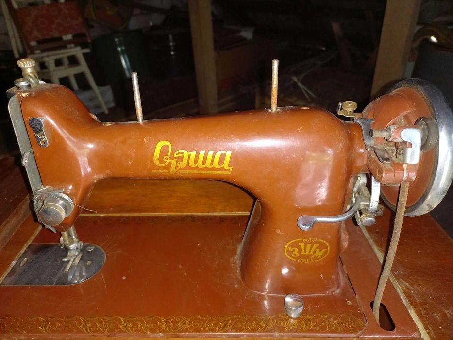 Продам швейну машинку ЗШМ Орша