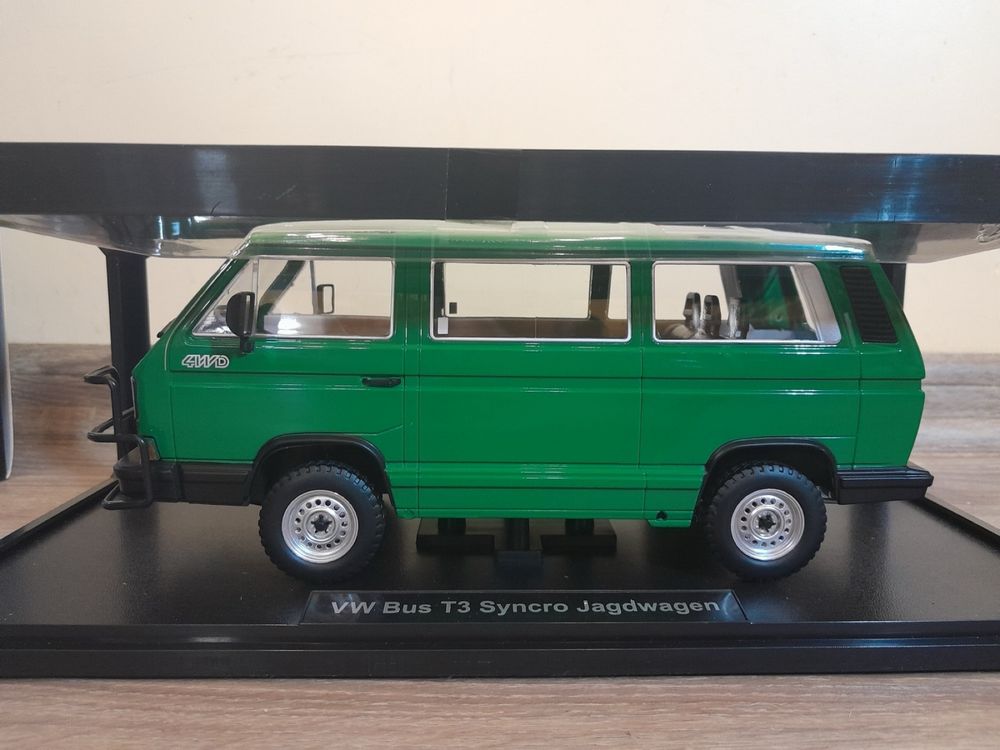 1:18 KK SCALE Volkswagen VV T3 Minibus Syncro