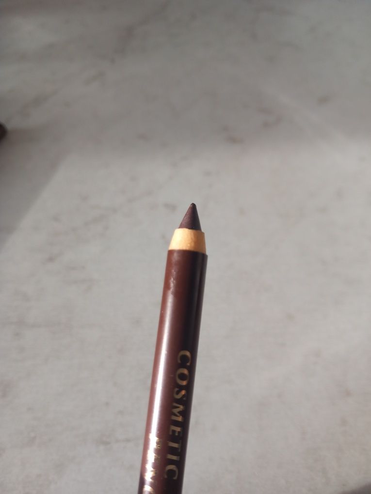 Олівець для очей