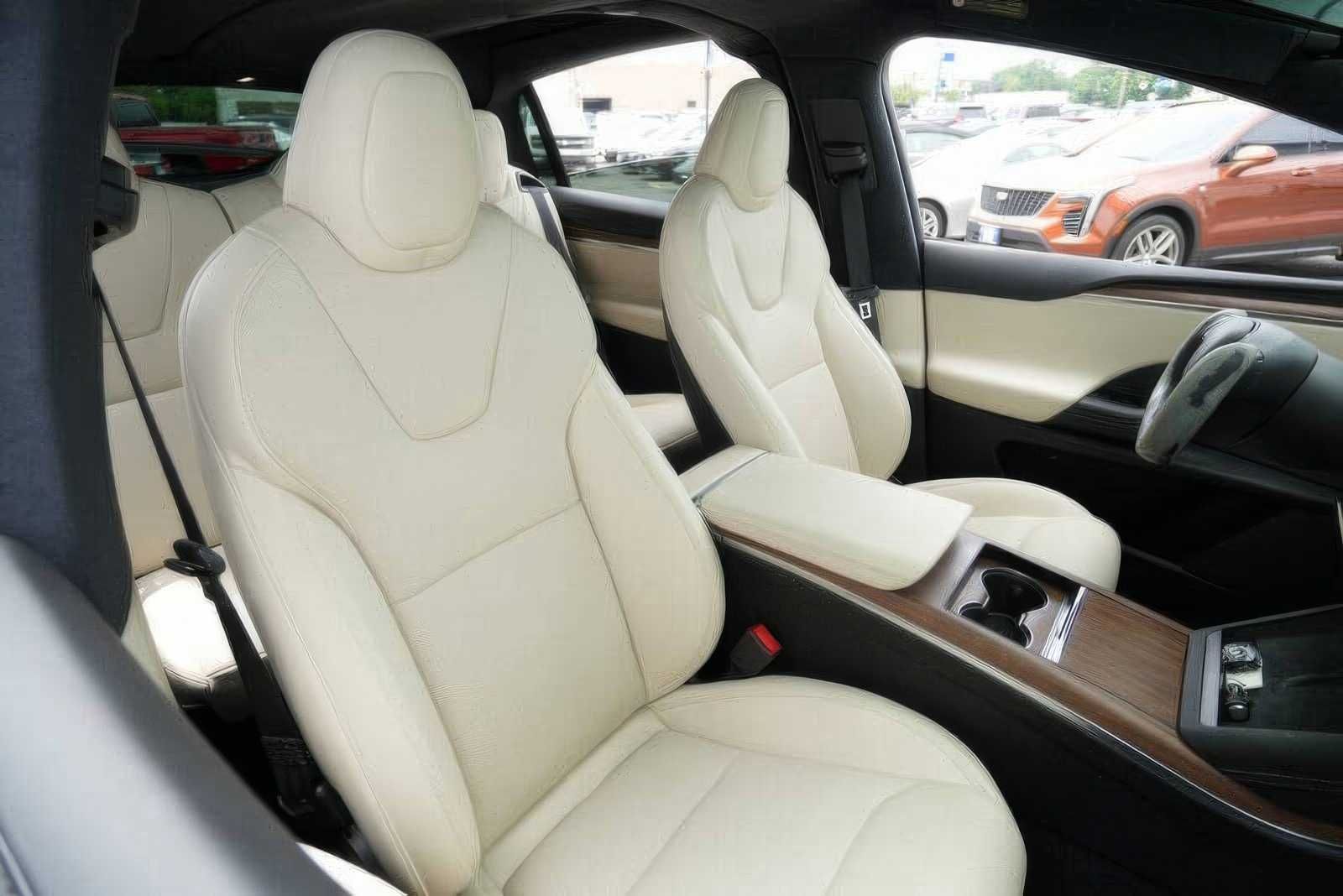 2022 Tesla Model X