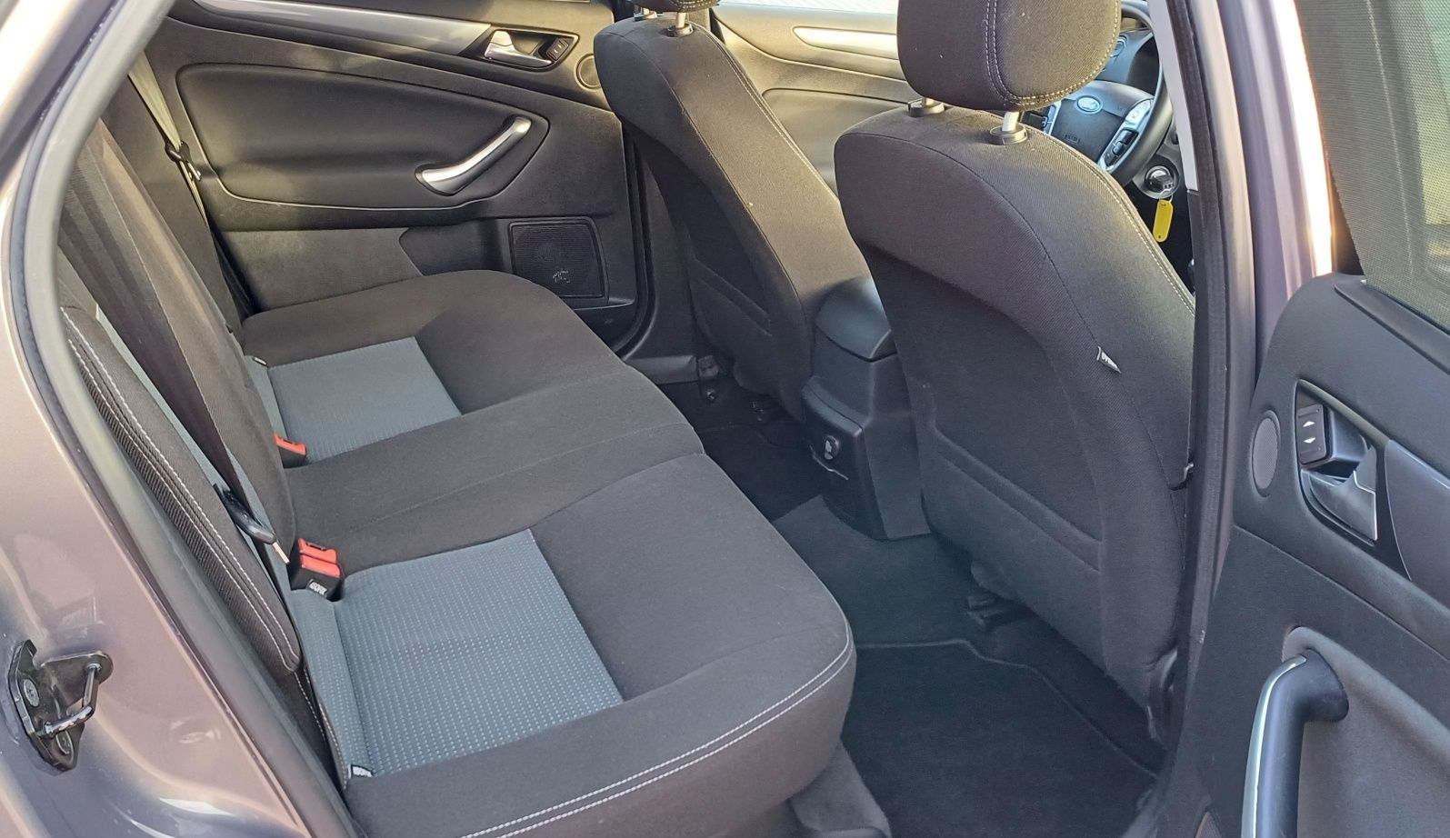 Ford Mondeo MK4 Lift Kombi 2011/2012