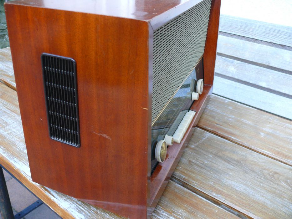 Radio lampowe RADIOLA Ericsson