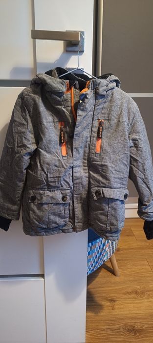 Używana kurtka zimowa, narciarska rozmiar 110cm