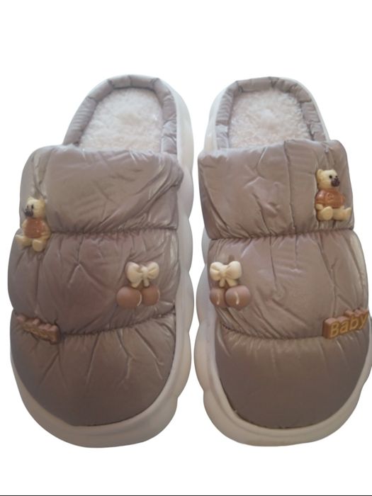 Urocze kapcie damskie 40/41