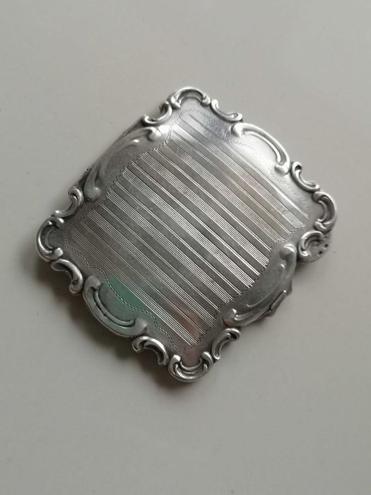 puderniczka vintage srebro 900 Czechy