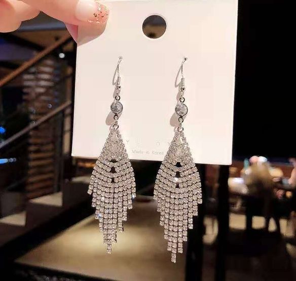 Kolczyki Długie Nitki Kryształ Wiszące Cyrkonie Eleganckie Prezent