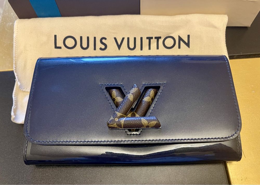 Гаманець жіночий Louis Vuitton Portefeuille Twist Navy(оригінал)