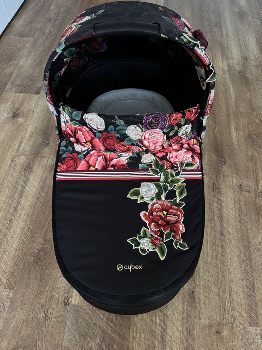 Люлька Spring Blossom Dark на Cybex Priam