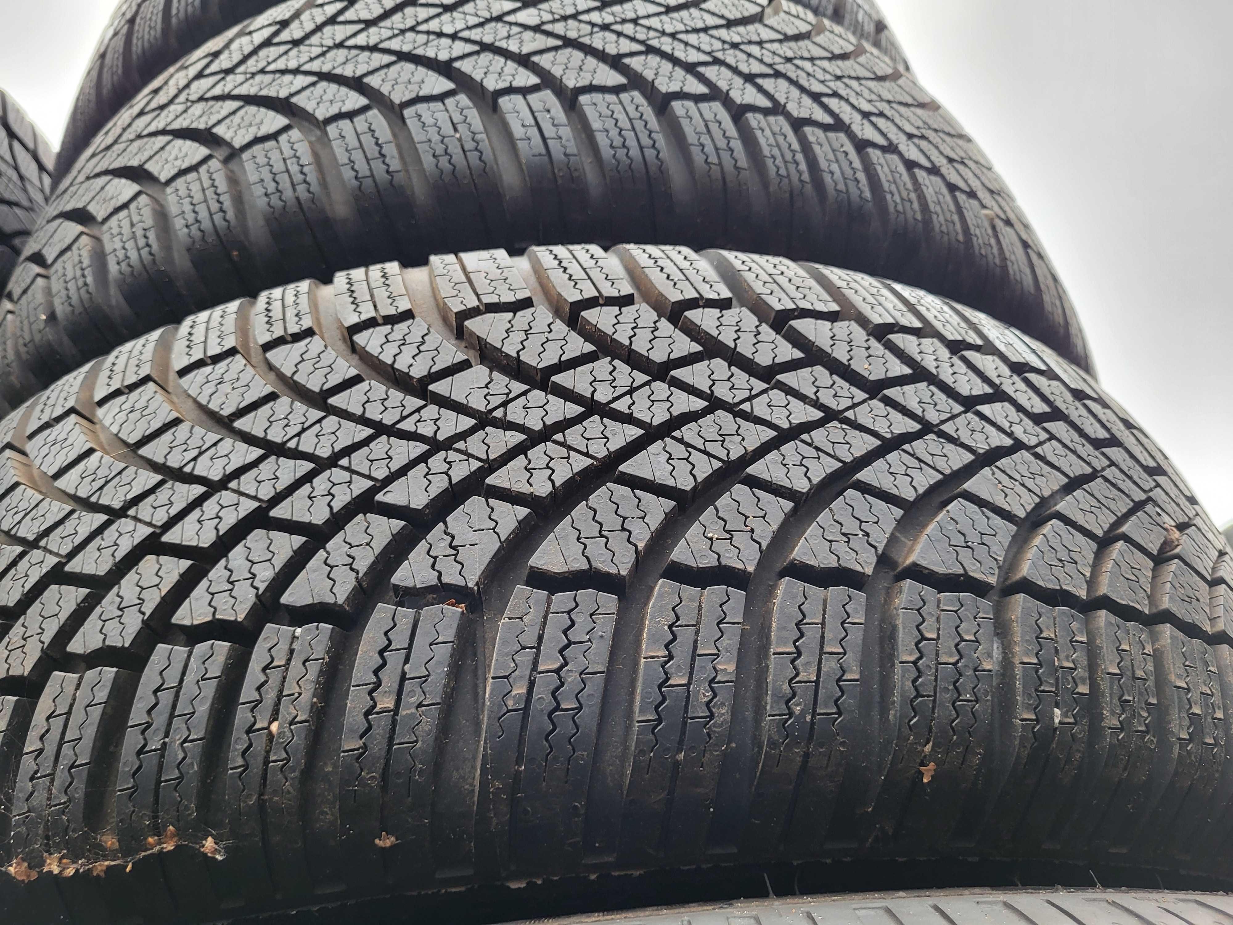 Komplet opon Bridgestone Blizzak LM005 205/55r16 91H 2022 r.