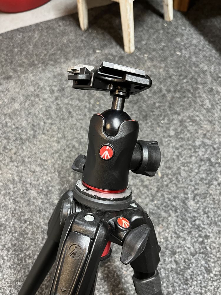 Штатив Manfrotto 190go + Manfrotto MH496-BH Compact Ball Head