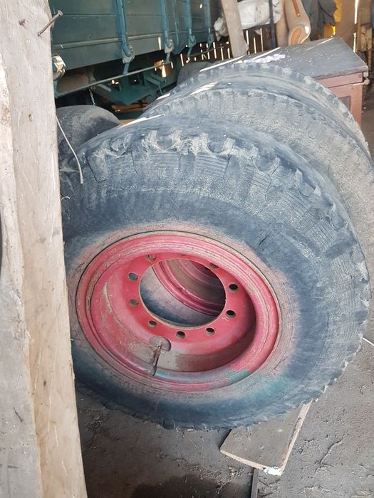 Sprzedam koła kompletne 12. 00,20