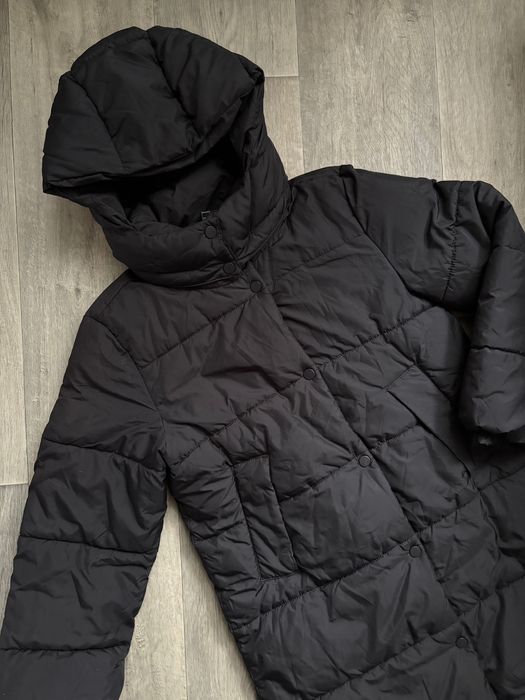 Зимова пухова куртка hm 146 розмір