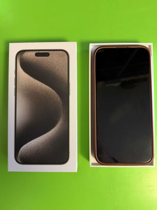 Iphone 15 Pro Max 256GB natural titanium muito bem estimado