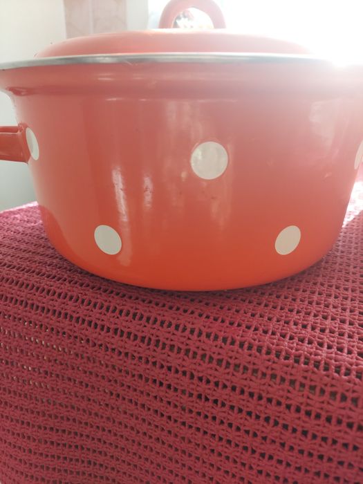 Продам 4л.кастрюлю