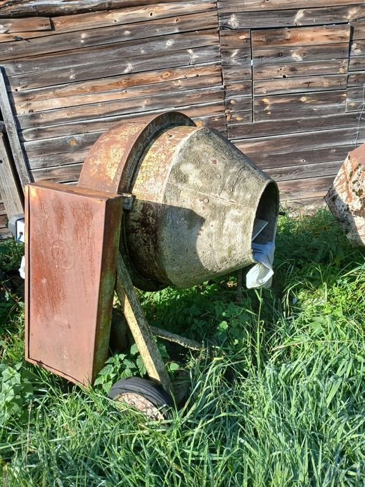 Betoniarka 250 używana