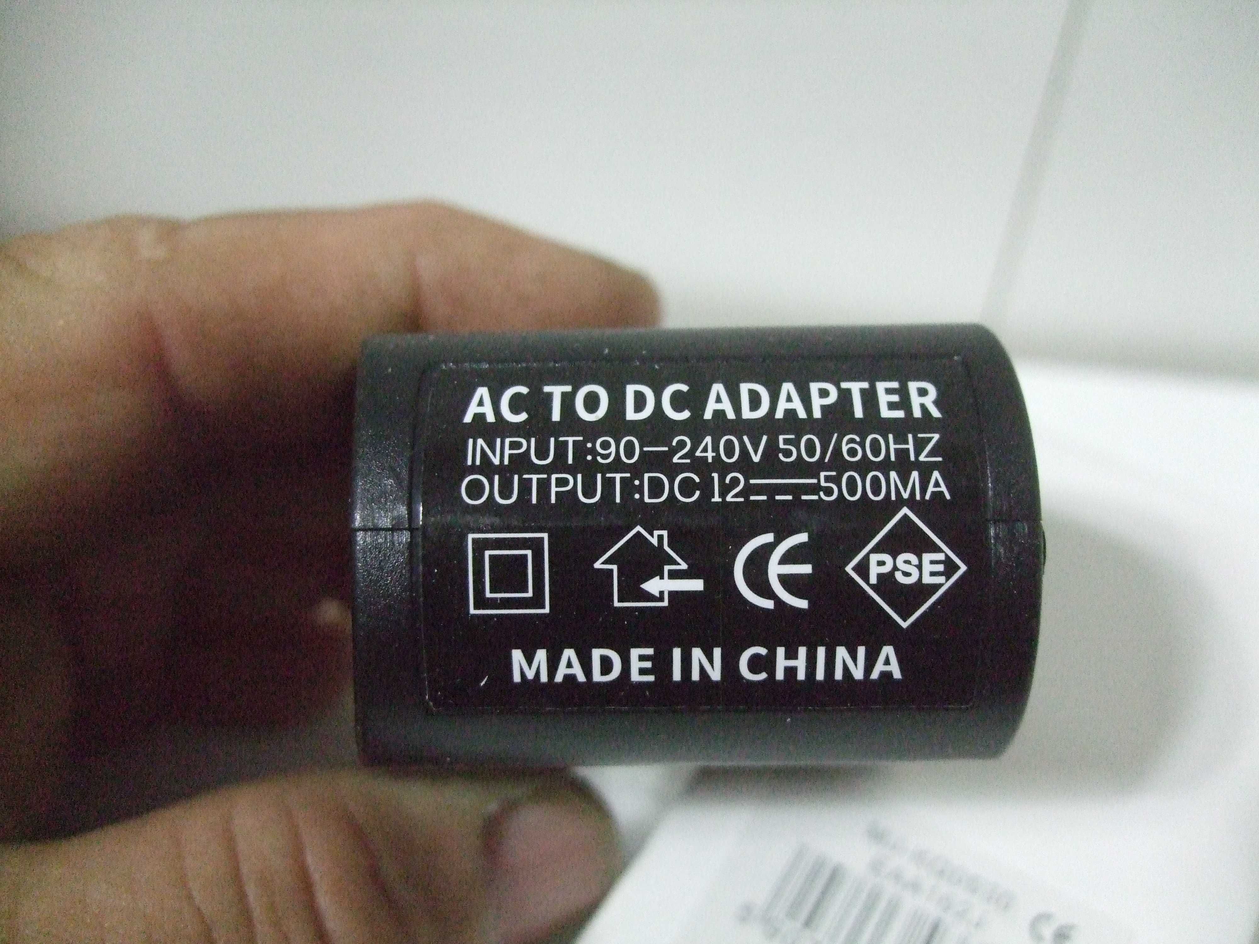 PRZEJŚCIÓWKA ADAPTER AC 230V - GNIAZDO Zapalniczki DC 12V Przetwornica