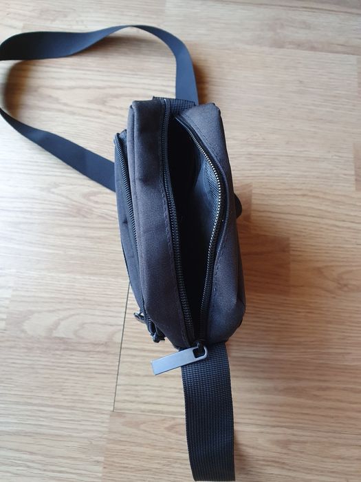 Bolsa homem como nova