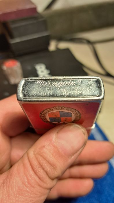 Kolekcja starych zapalniczek