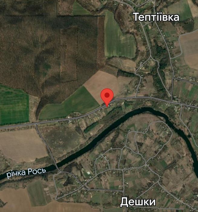 Продам будинок з земельною ділянкою