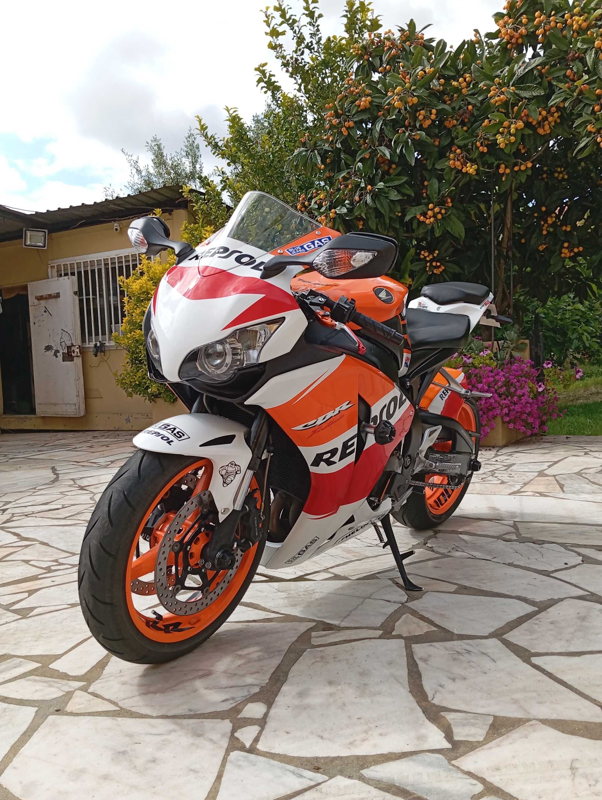 Honda cbr 1000rr fireblade 2008 Repsol
