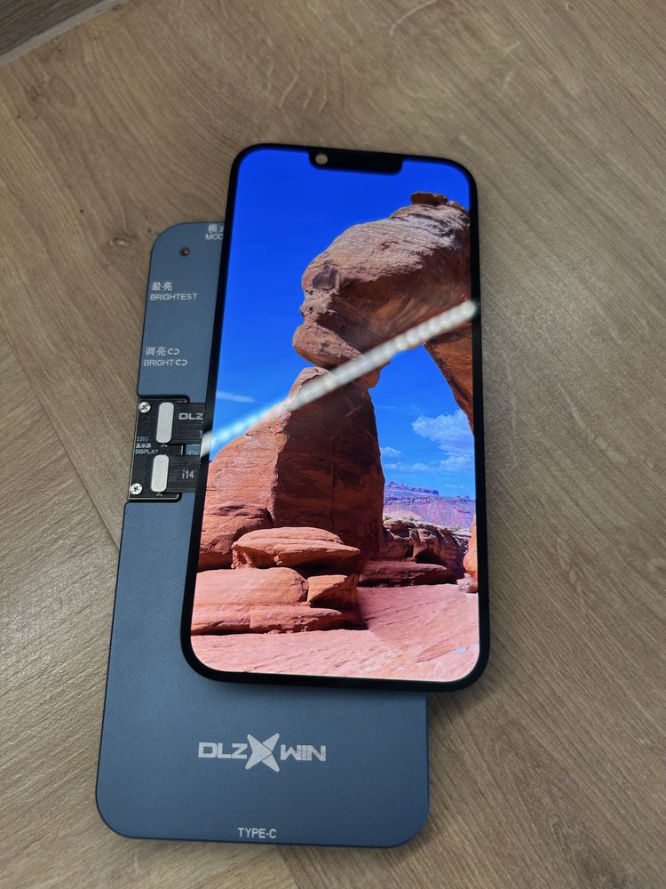 Oryginalny wyswietlacz iphone 14 rege