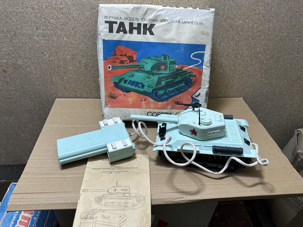 іграшка ссср Танк