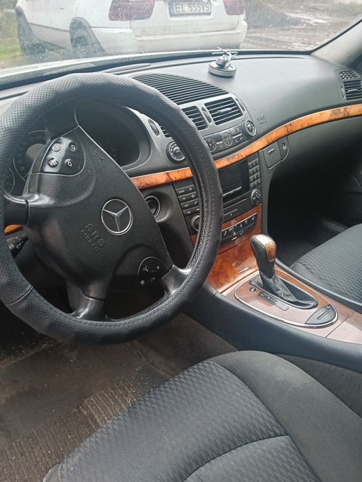 Мерседес Е клас w 211
