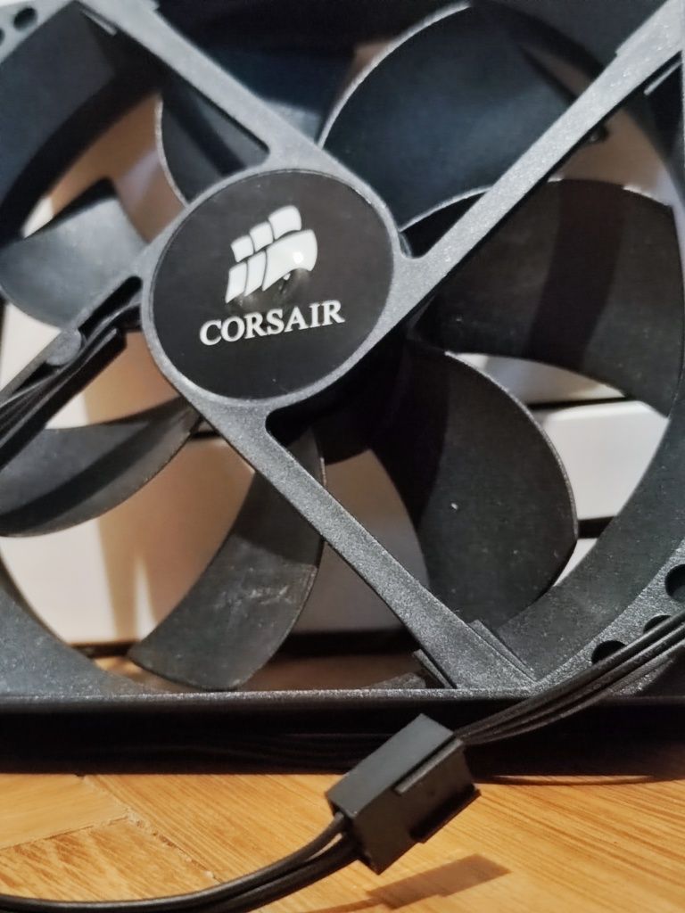 Wentylator Corsair 120mm 3 pin