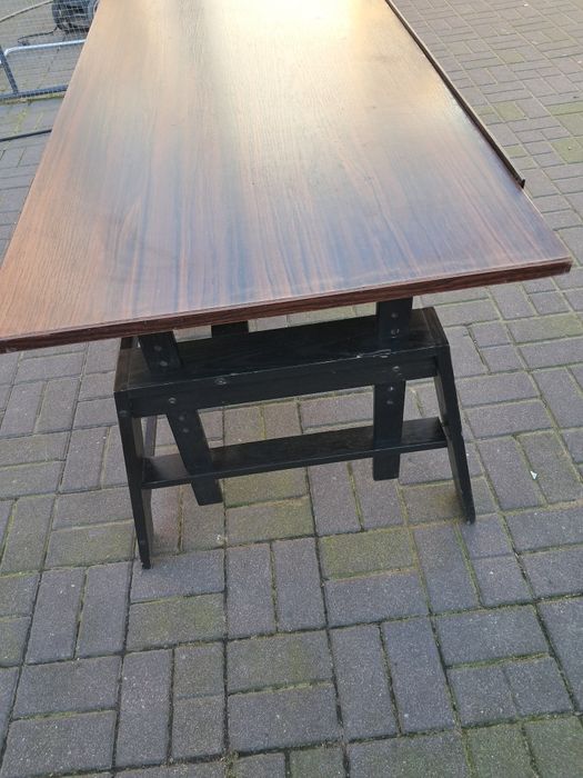 Stół kreślarski .